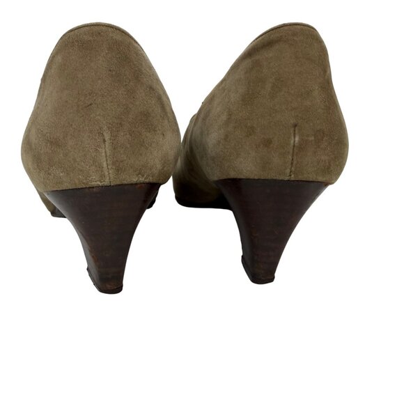 Olive Green Suede Pumps - Etsy VINTAGE ITALIAN OLIVE GREEN SUEDE TRIBAL EMBROIDERED HEELS PUMPS- 38 (FITS LK 7)